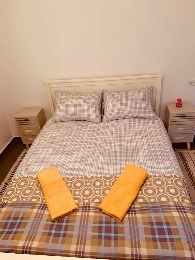 Beautiful Private Apartamento Beersheba Exterior foto